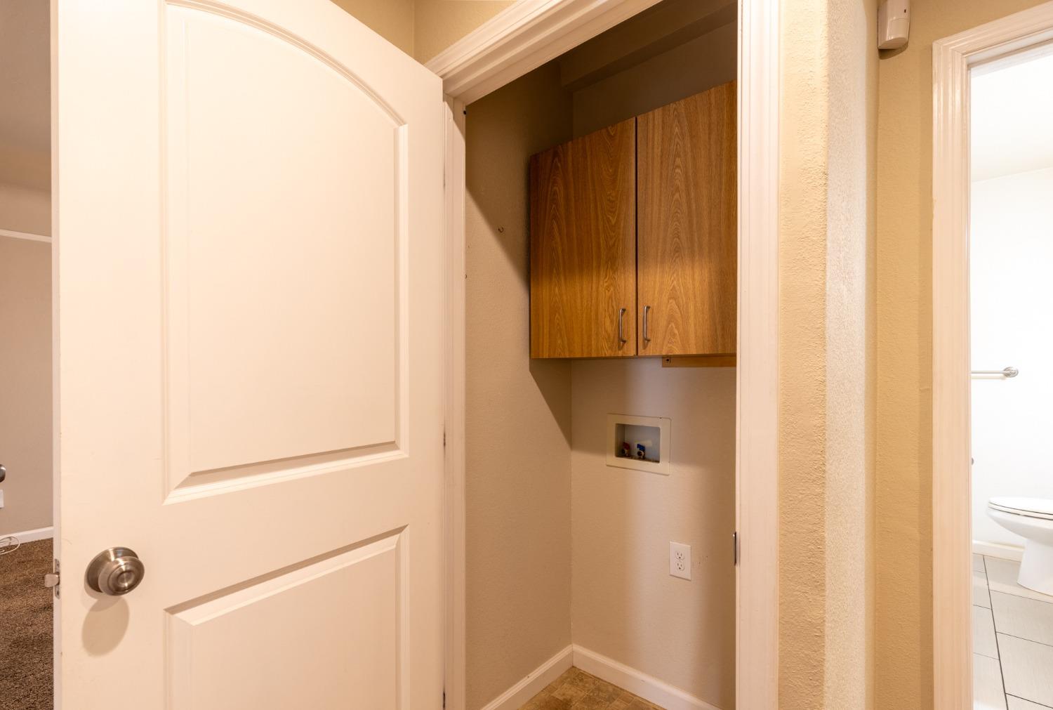 Detail Gallery Image 12 of 31 For 119 W Alder St, Stockton,  CA 95204 - 3 Beds | 1 Baths