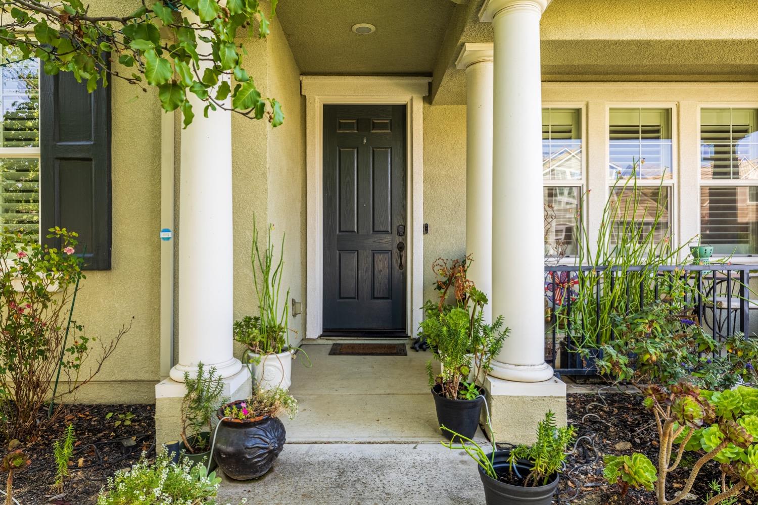 Detail Gallery Image 7 of 46 For 1157 Rothwell Ln, Roseville,  CA 95747 - 3 Beds | 2 Baths