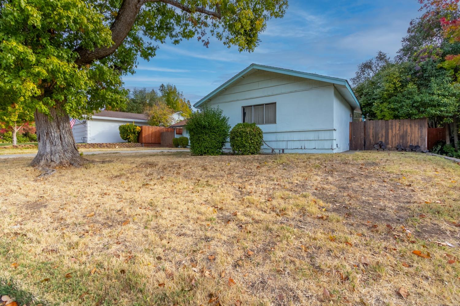 Detail Gallery Image 27 of 29 For 2550 Los Feliz Way, Carmichael,  CA 95608 - 3 Beds | 2 Baths