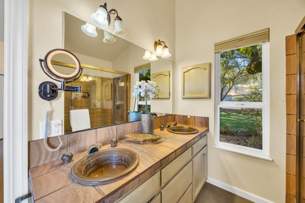 Detail Gallery Image 33 of 56 For 5161 Deerwood Dr, Shingle Springs,  CA 95682 - 4 Beds | 2/1 Baths