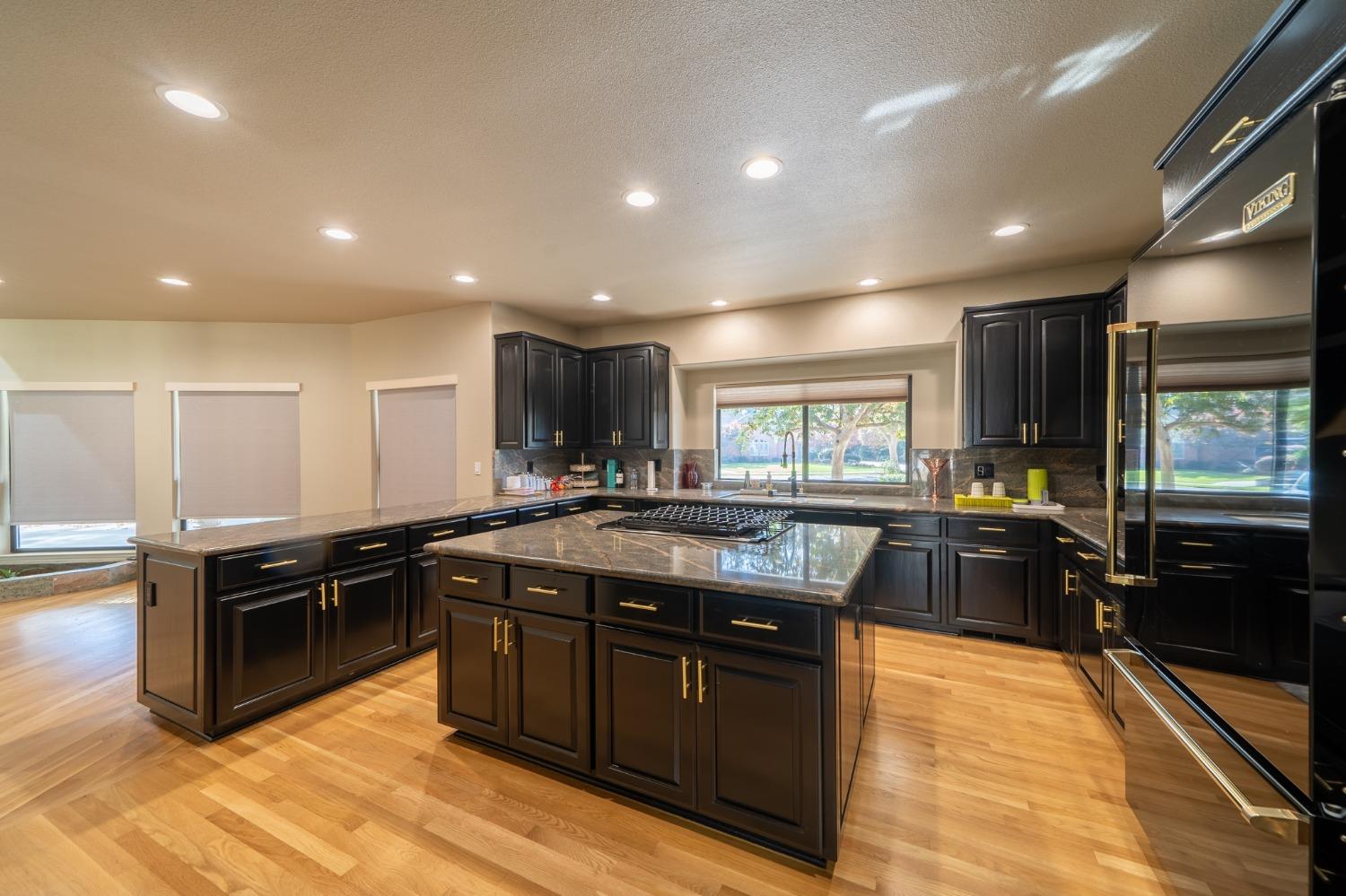 Detail Gallery Image 15 of 36 For 3305 Fleur De Lis, Modesto,  CA 95356 - 3 Beds | 2/1 Baths