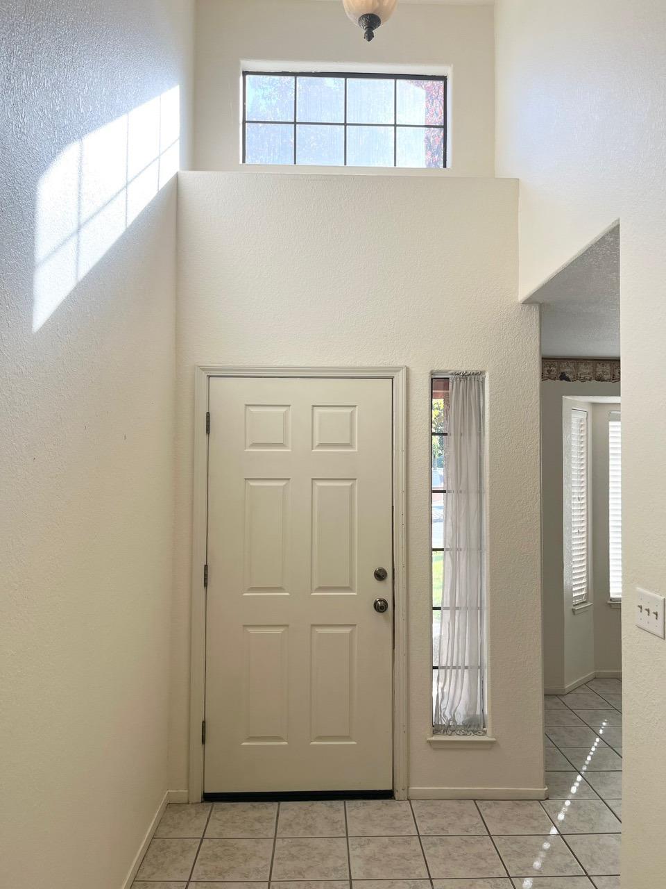 Detail Gallery Image 6 of 45 For 1191 Mission Ridge Dr, Manteca,  CA 95337 - 3 Beds | 2 Baths