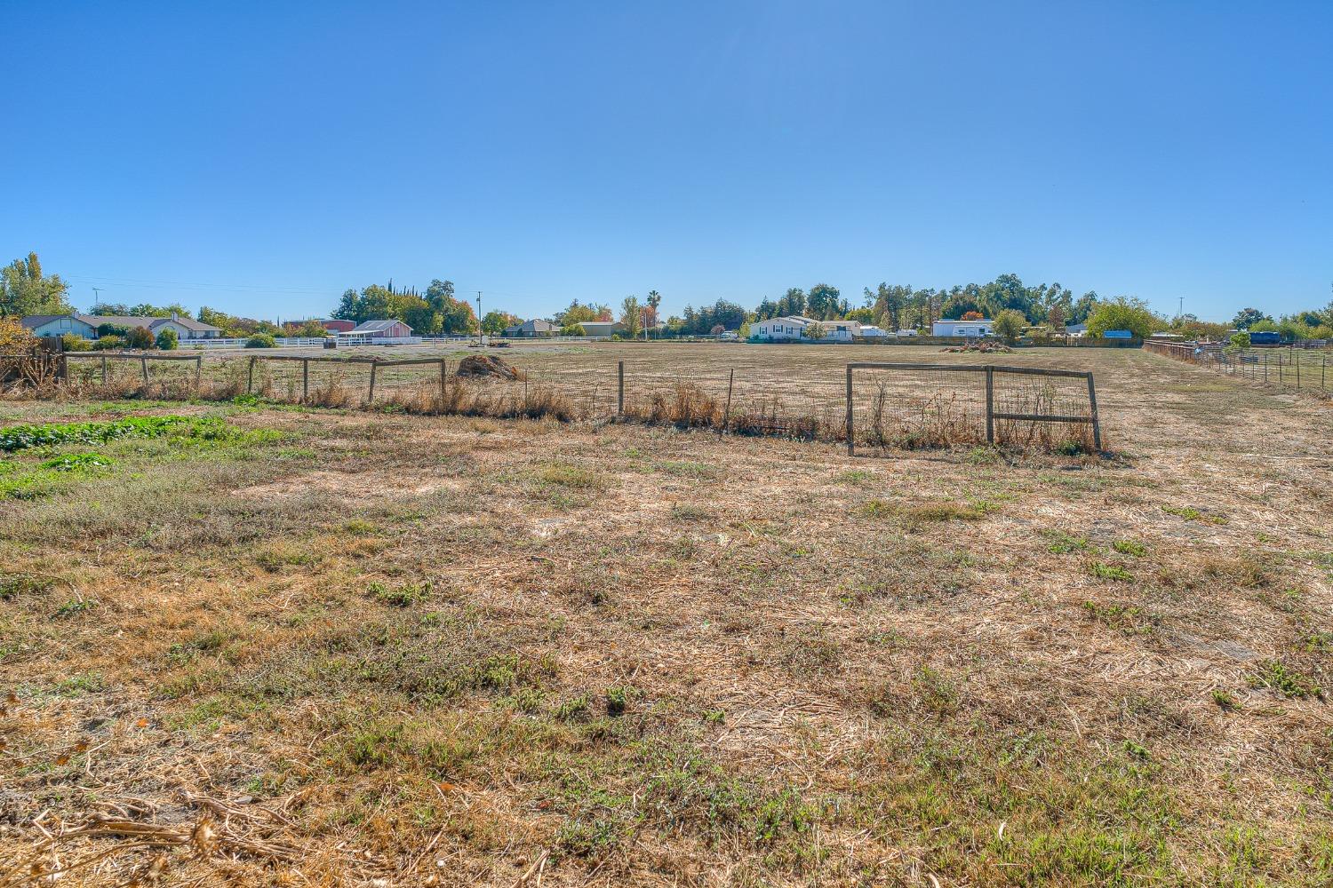 Detail Gallery Image 39 of 50 For 2135 Lurline Ave, Colusa,  CA 95932 - 3 Beds | 2 Baths