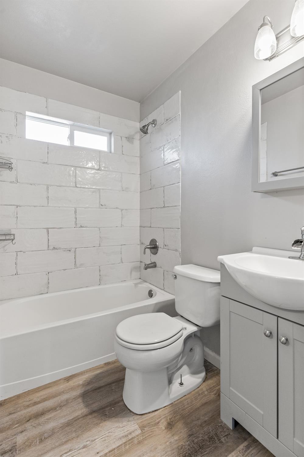 Detail Gallery Image 22 of 31 For 1535 Elmwood Ave, Stockton,  CA 95204 - 2 Beds | 2 Baths