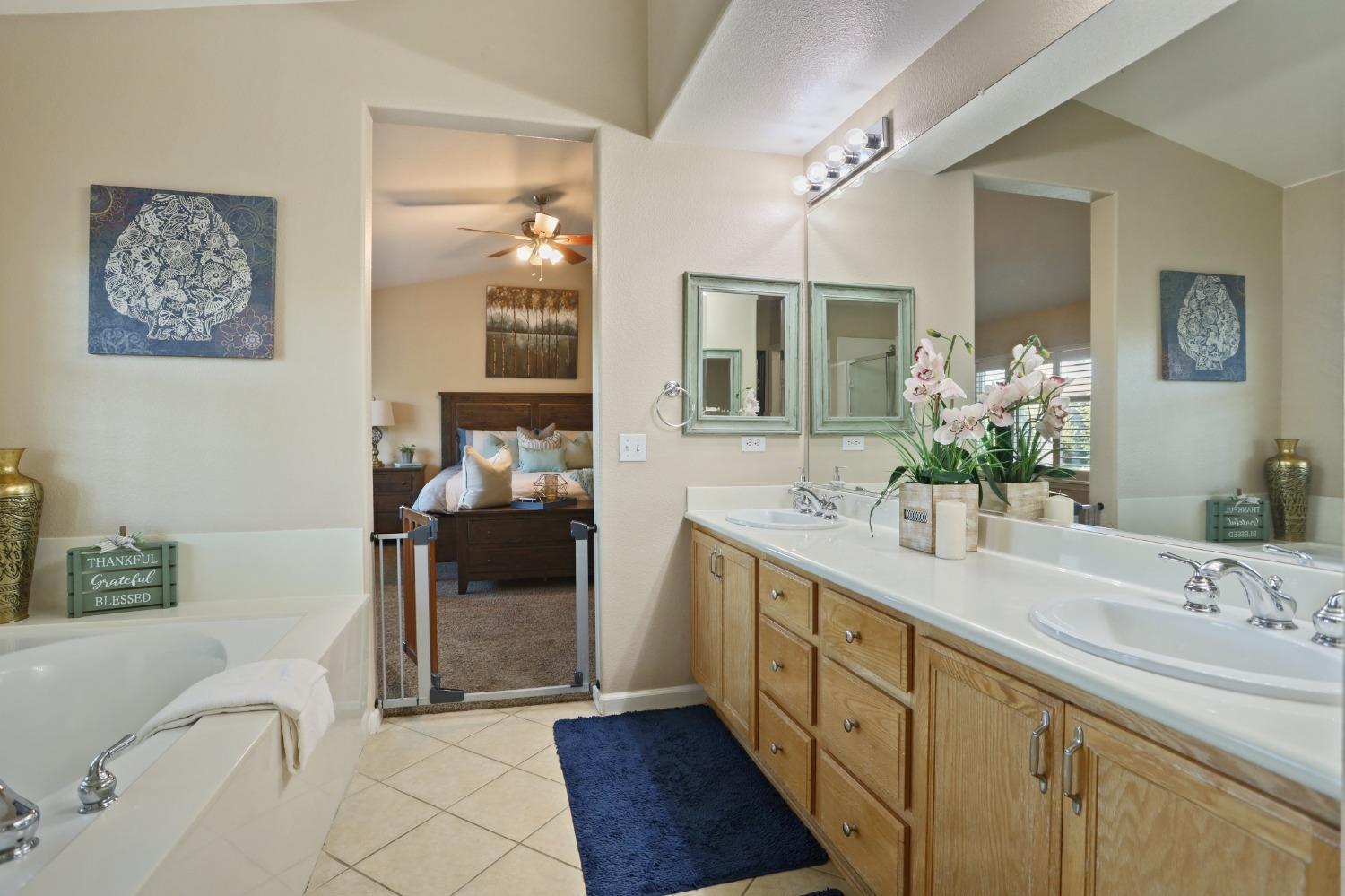 Detail Gallery Image 25 of 38 For 1511 Augusta Pointe Dr, Ripon,  CA 95366 - 5 Beds | 3/1 Baths