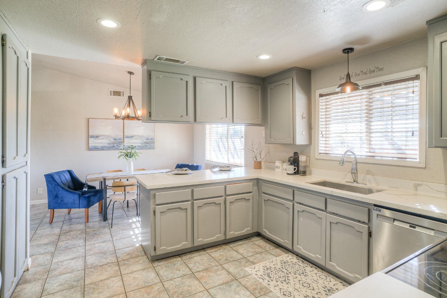 Detail Gallery Image 14 of 50 For 2135 Lurline Ave, Colusa,  CA 95932 - 3 Beds | 2 Baths