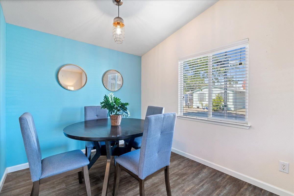 Detail Gallery Image 7 of 29 For 1130 White Rock Rd #31, El Dorado Hills,  CA 95762 - 3 Beds | 2 Baths