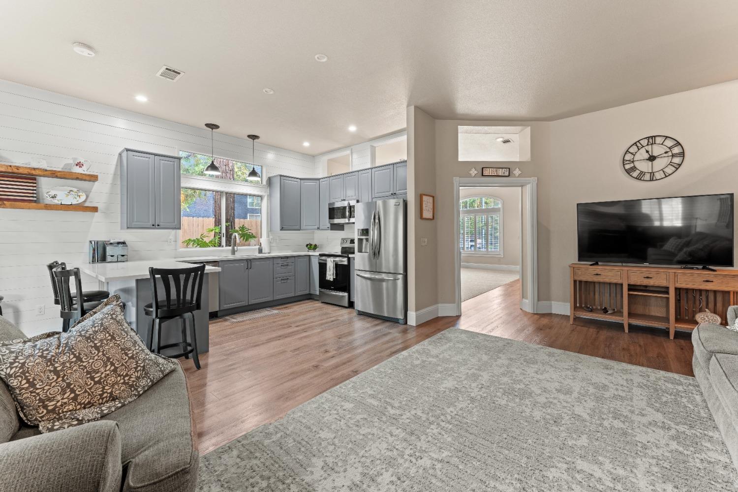 Detail Gallery Image 16 of 39 For 3110 Canvasback Way, West Sacramento,  CA 95691 - 3 Beds | 2 Baths