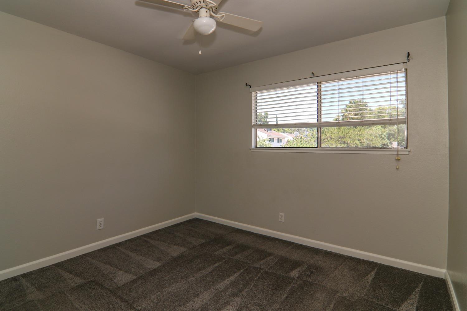 Detail Gallery Image 29 of 44 For 5861 Sperry Dr, Citrus Heights,  CA 95621 - 3 Beds | 2/1 Baths