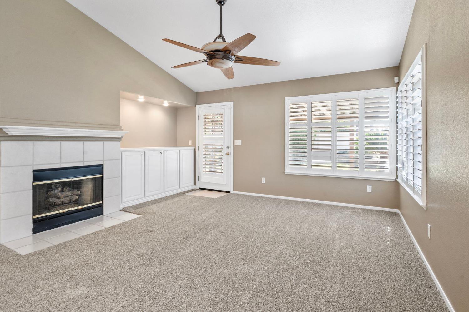 Detail Gallery Image 21 of 58 For 1932 Rockypoint Way, Riverbank,  CA 95367 - 3 Beds | 2 Baths