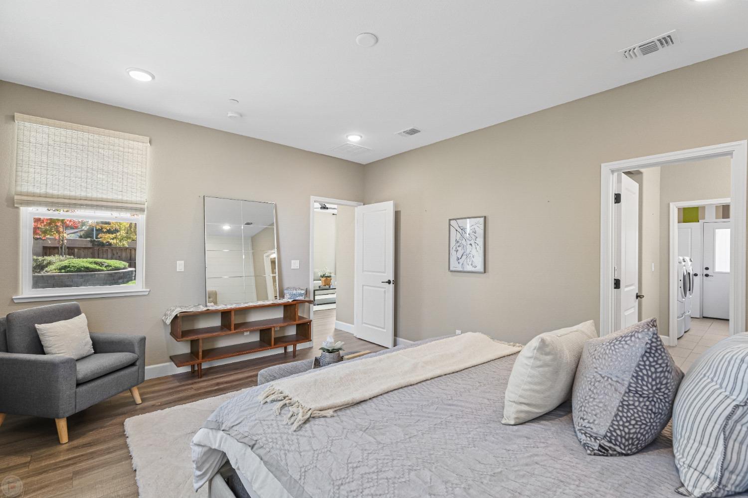 Detail Gallery Image 26 of 87 For 1106 Crescent Ave, Manteca,  CA 95336 - 2 Beds | 2/1 Baths