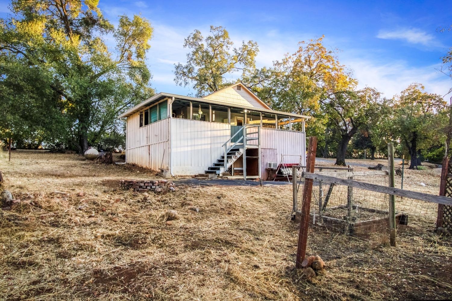 Detail Gallery Image 22 of 28 For 14585 Ridge Rd, Sutter Creek,  CA 95685 - 2 Beds | 1 Baths