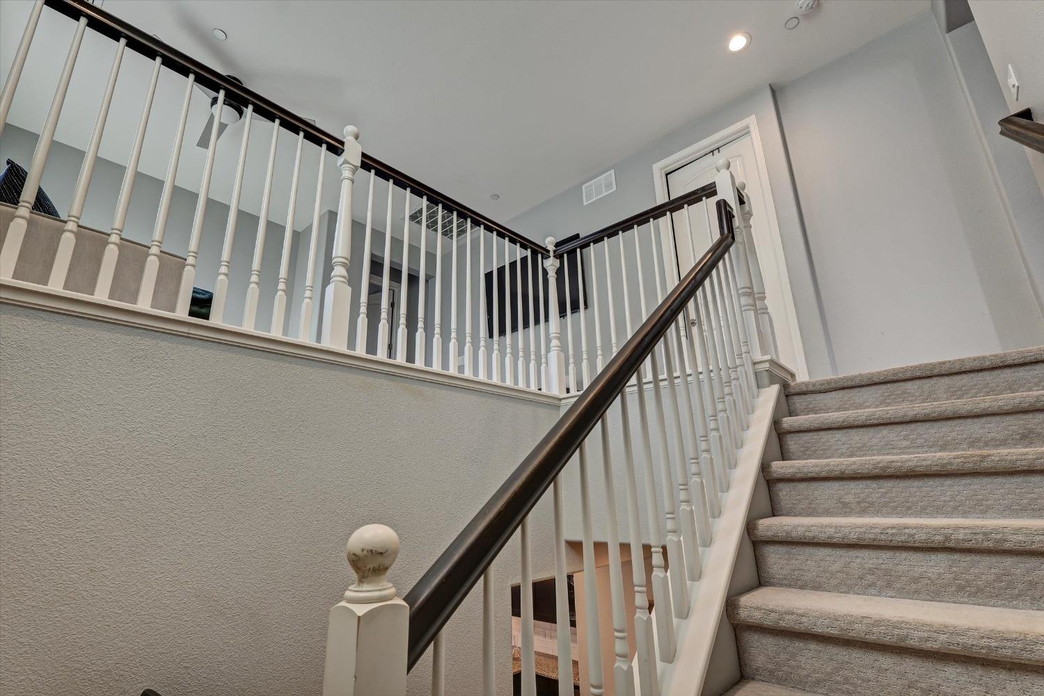 Detail Gallery Image 13 of 44 For 3682 Gozo Island Ave, Sacramento,  CA 95834 - 3 Beds | 2/1 Baths