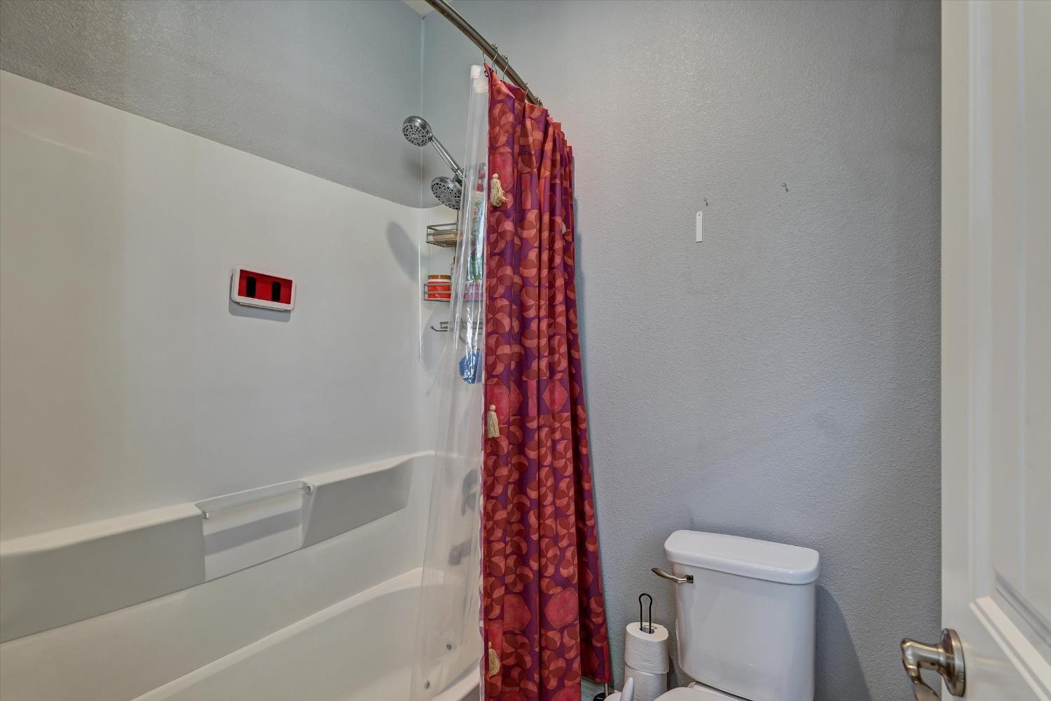 Detail Gallery Image 28 of 44 For 3682 Gozo Island Ave, Sacramento,  CA 95834 - 3 Beds | 2/1 Baths