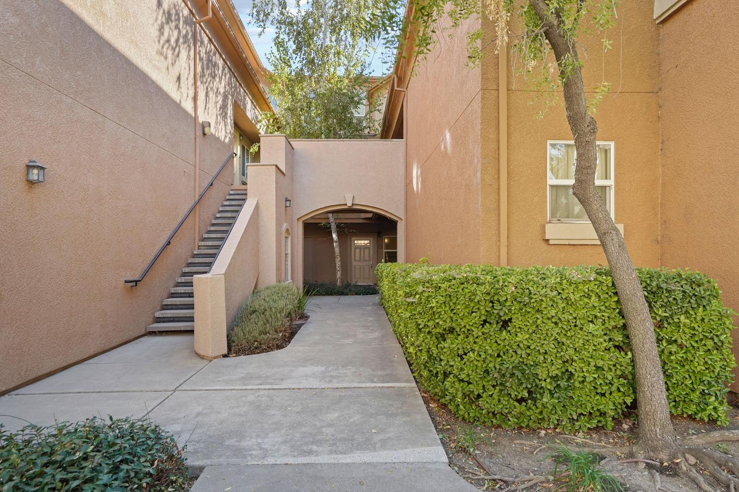 Detail Gallery Image 1 of 39 For 1900 Danbrook Dr #1117,  Sacramento,  CA 95835 - 2 Beds | 2 Baths