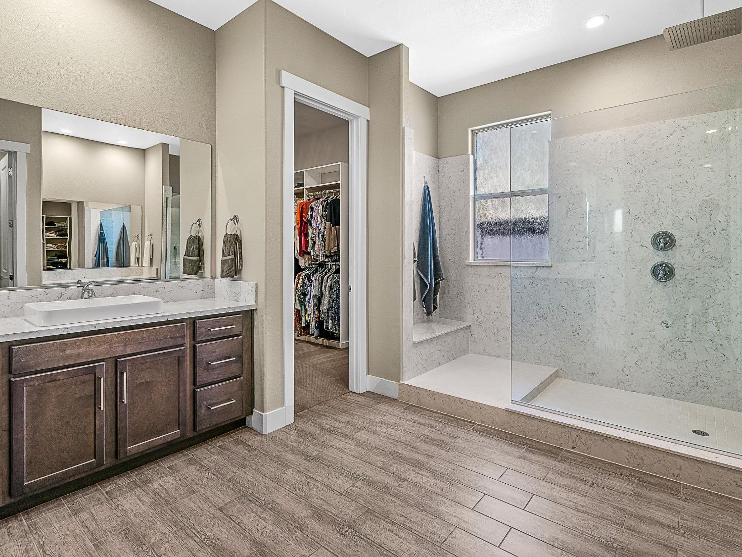 Detail Gallery Image 22 of 52 For 2561 Orsay Way, El Dorado Hills,  CA 95762 - 4 Beds | 3/2 Baths