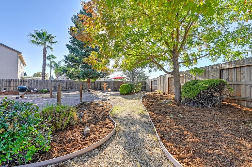 Detail Gallery Image 36 of 41 For 1713 Orinda Ct, Plumas Lake,  CA 95961 - 3 Beds | 2 Baths