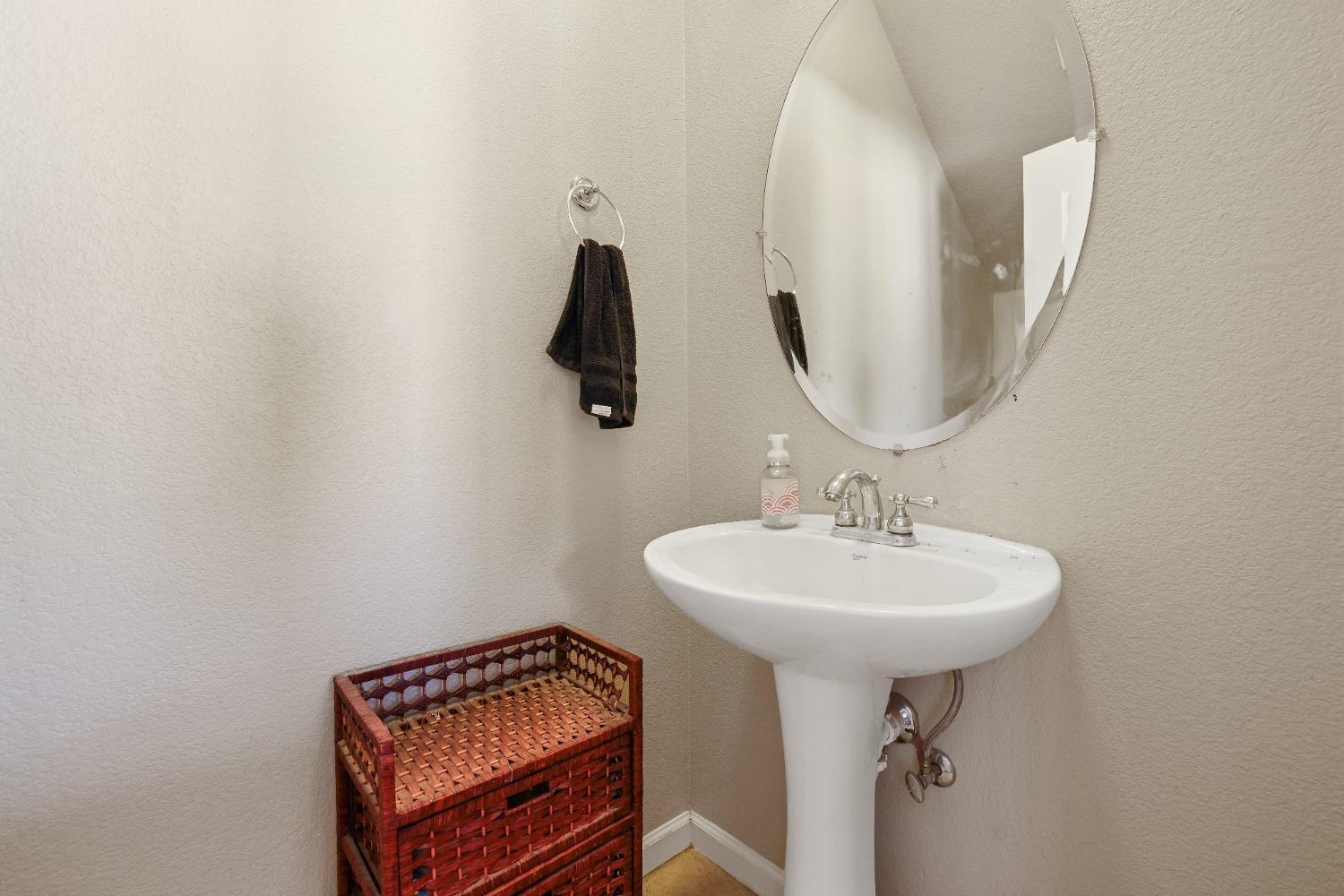 Detail Gallery Image 21 of 40 For 1740 Vintage Cir, Oakdale,  CA 95361 - 4 Beds | 2/1 Baths