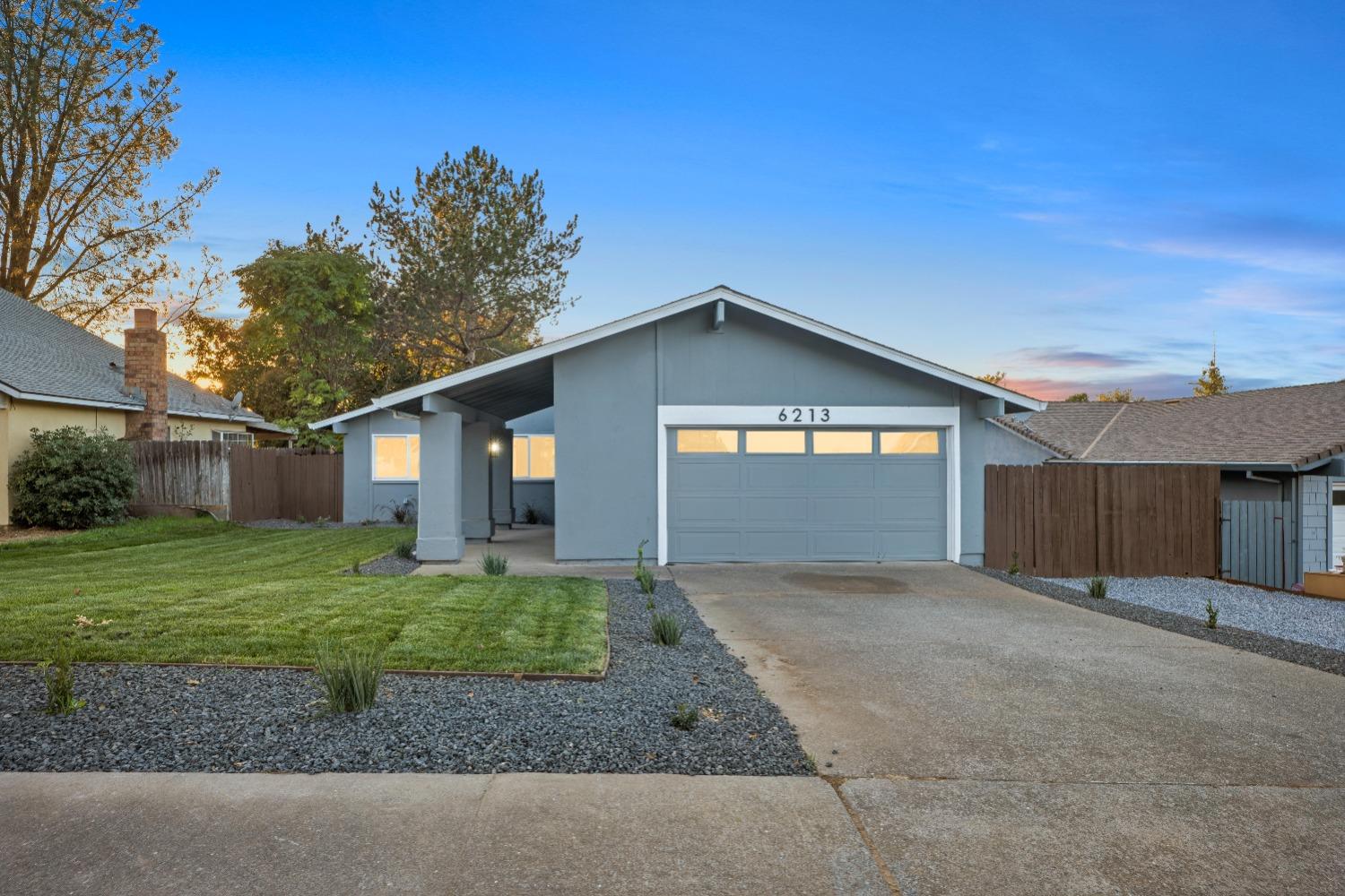 Detail Gallery Image 6 of 32 For 6213 Dark Star Way, Orangevale,  CA 95662 - 3 Beds | 2 Baths