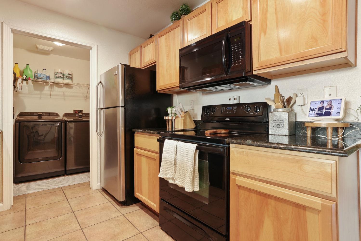 Detail Gallery Image 16 of 51 For 1360 Shady Ln #1015,  Turlock,  CA 95382 - 2 Beds | 2 Baths