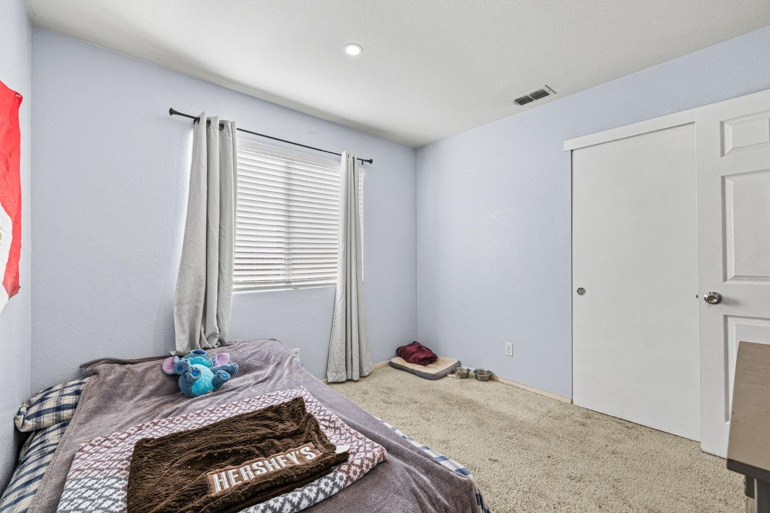 Detail Gallery Image 29 of 50 For 8636 Acacia Woods Ct, Antelope,  CA 95843 - 3 Beds | 2 Baths