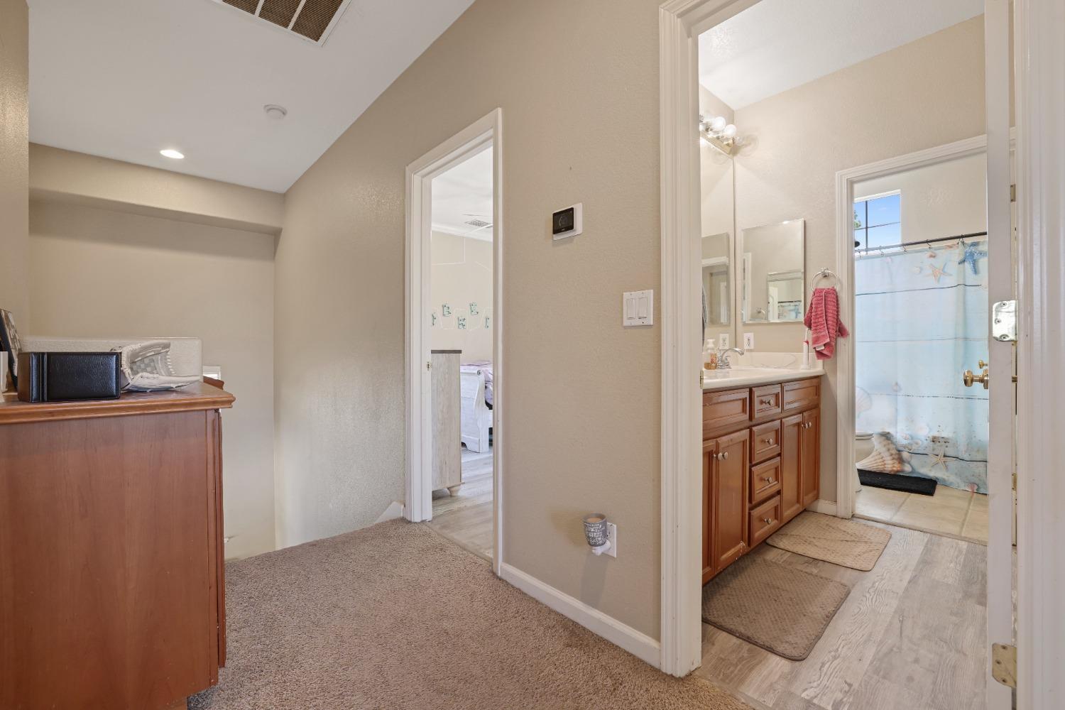 Detail Gallery Image 24 of 40 For 1740 Vintage Cir, Oakdale,  CA 95361 - 4 Beds | 2/1 Baths