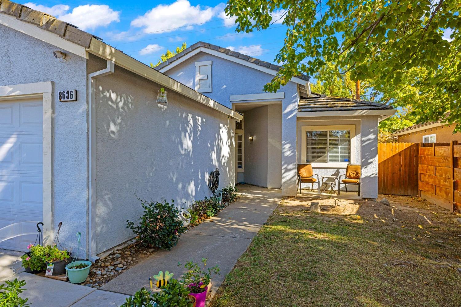 Detail Gallery Image 7 of 50 For 8636 Acacia Woods Ct, Antelope,  CA 95843 - 3 Beds | 2 Baths