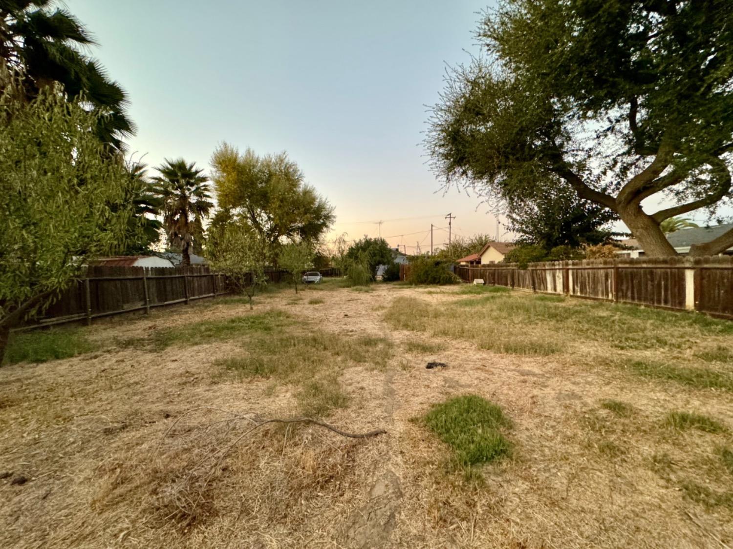 3rd Avenue, Gustine, California image 22