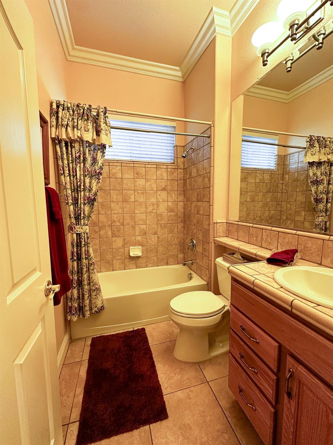 Detail Gallery Image 43 of 64 For 2818 Rockaway Ln, Sacramento,  CA 95835 - 2 Beds | 2/1 Baths