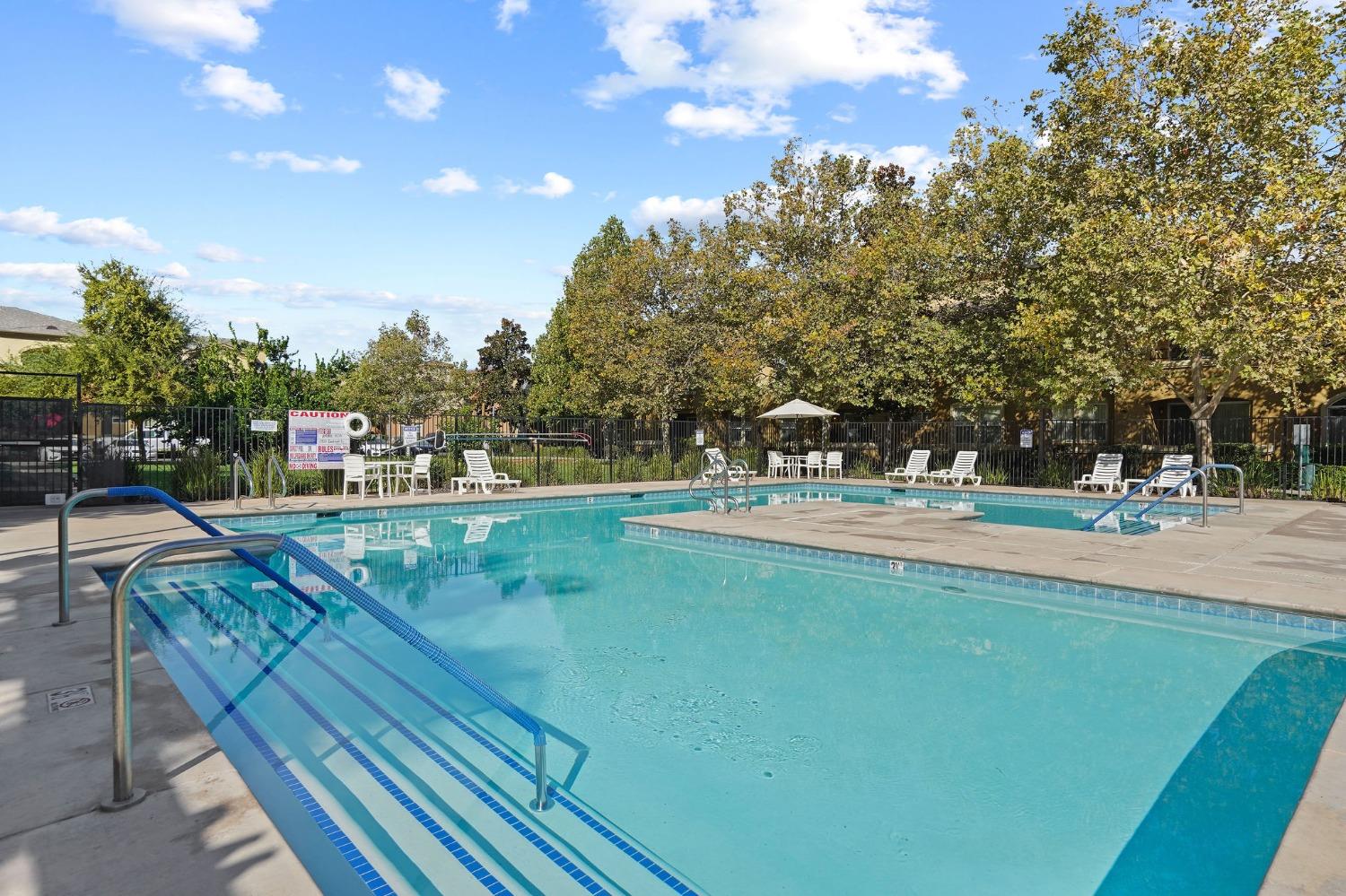 Detail Gallery Image 35 of 39 For 1900 Danbrook Dr #1117,  Sacramento,  CA 95835 - 2 Beds | 2 Baths