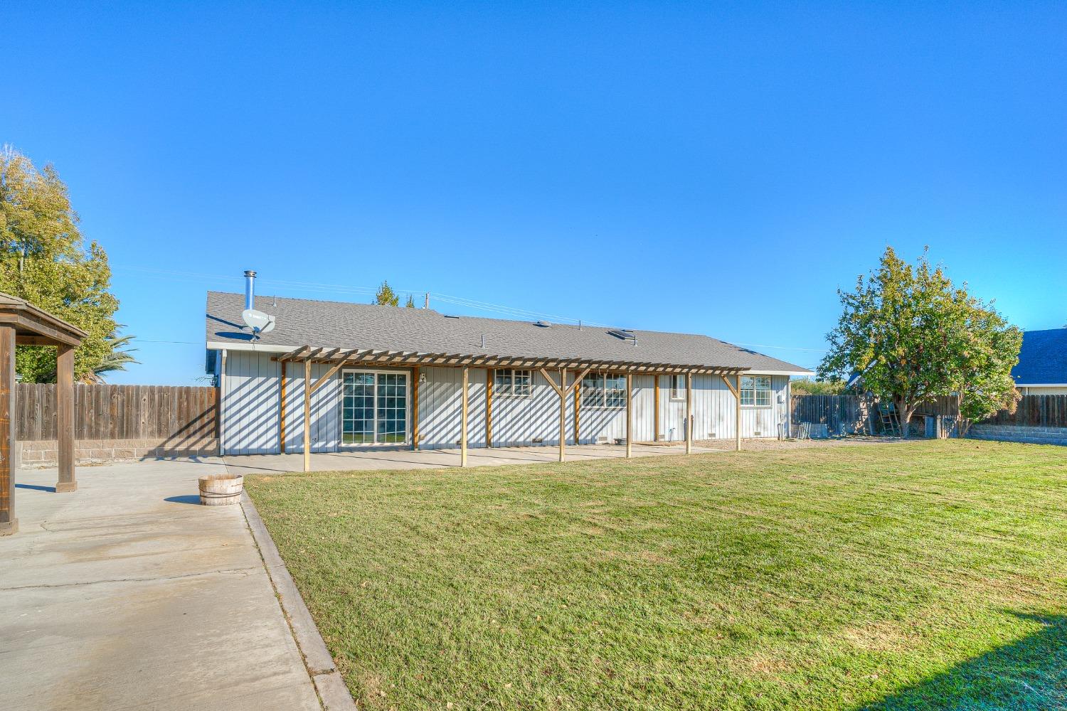 Detail Gallery Image 33 of 50 For 2135 Lurline Ave, Colusa,  CA 95932 - 3 Beds | 2 Baths