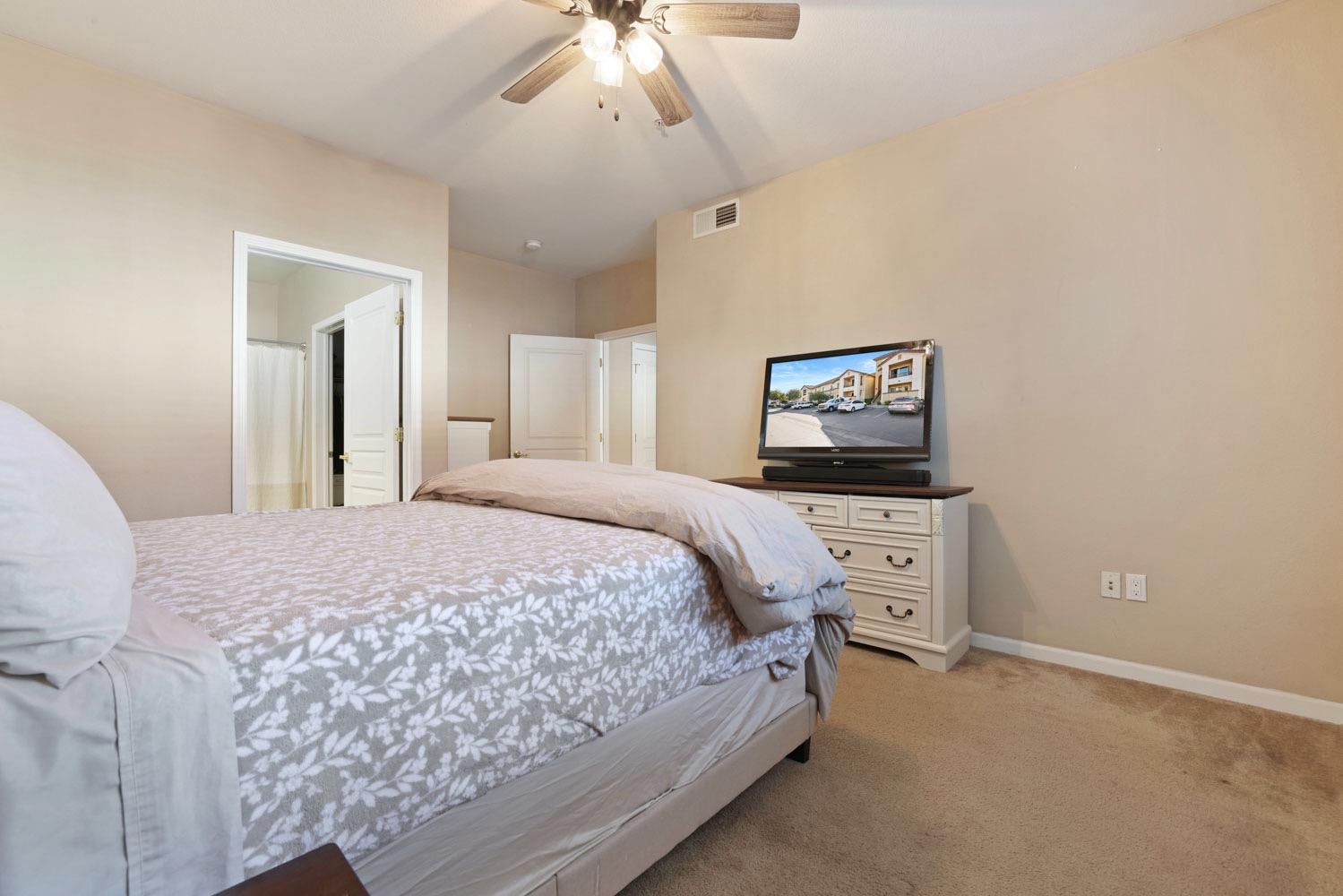 Detail Gallery Image 28 of 51 For 1360 Shady Ln #1015,  Turlock,  CA 95382 - 2 Beds | 2 Baths