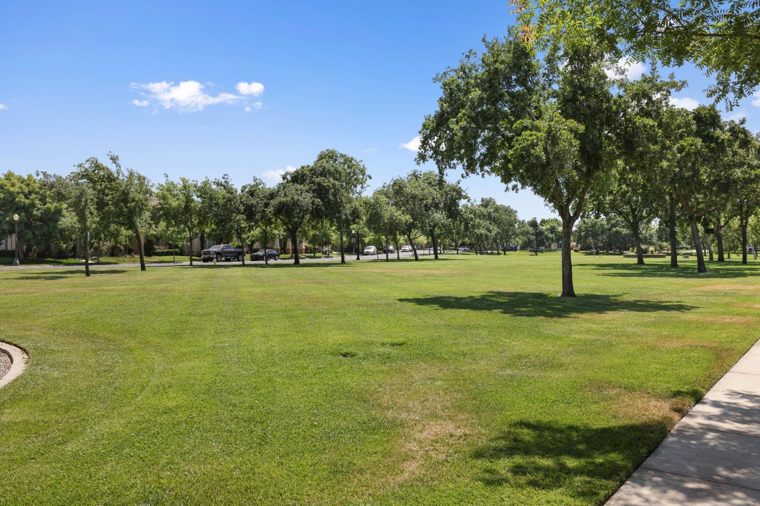 Detail Gallery Image 39 of 40 For 1740 Vintage Cir, Oakdale,  CA 95361 - 4 Beds | 2/1 Baths