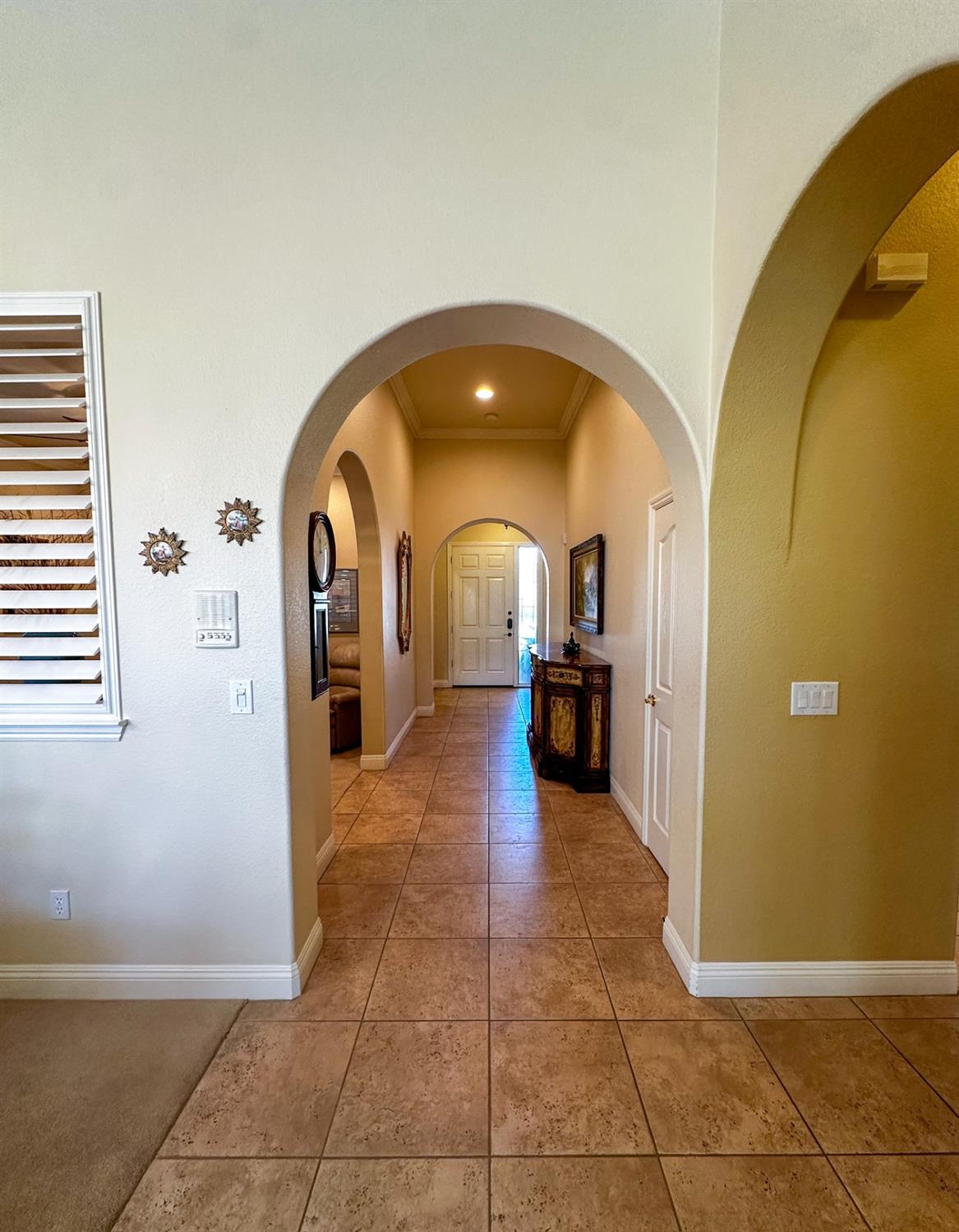 Detail Gallery Image 6 of 64 For 2818 Rockaway Ln, Sacramento,  CA 95835 - 2 Beds | 2/1 Baths