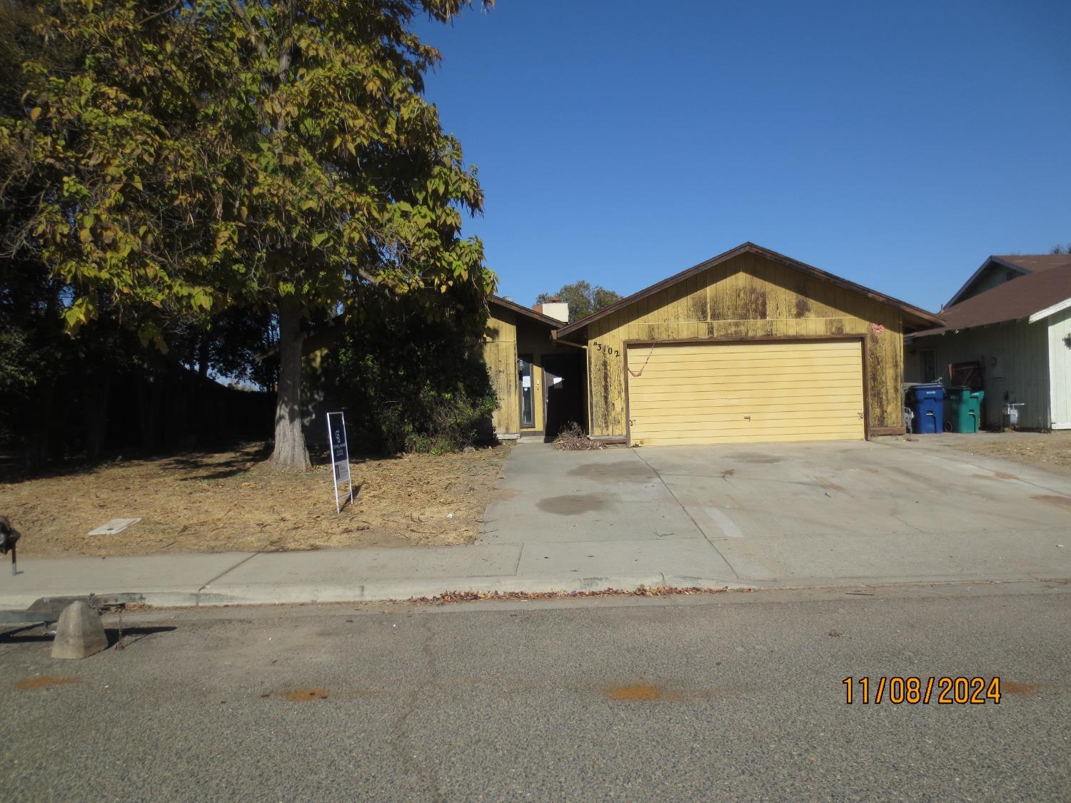 Detail Gallery Image 1 of 12 For 3102 Tupelo Dr, Merced,  CA 95348 - 4 Beds | 2 Baths