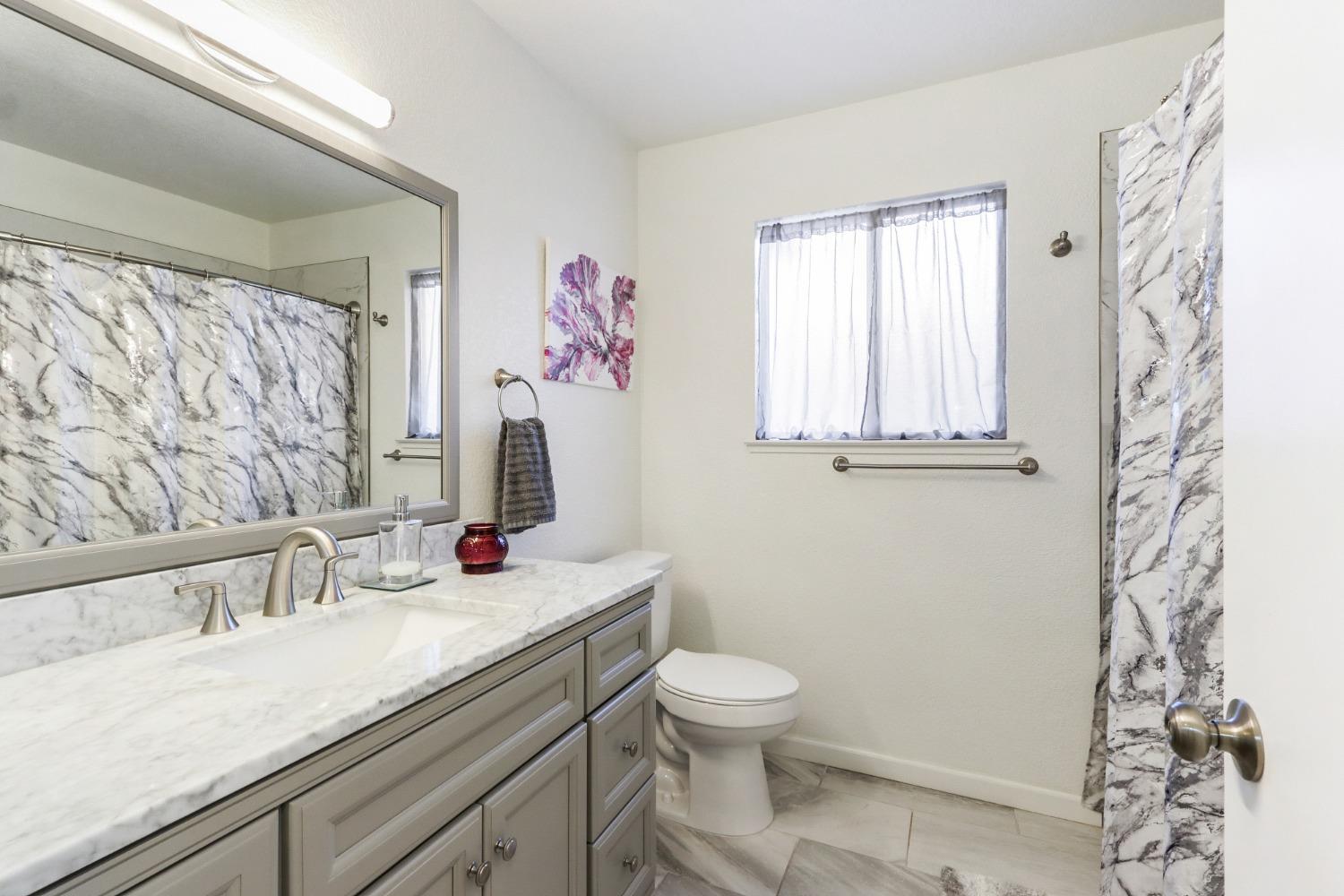 Detail Gallery Image 26 of 62 For 1120 Cresthaven Dr, Roseville,  CA 95678 - 3 Beds | 2 Baths