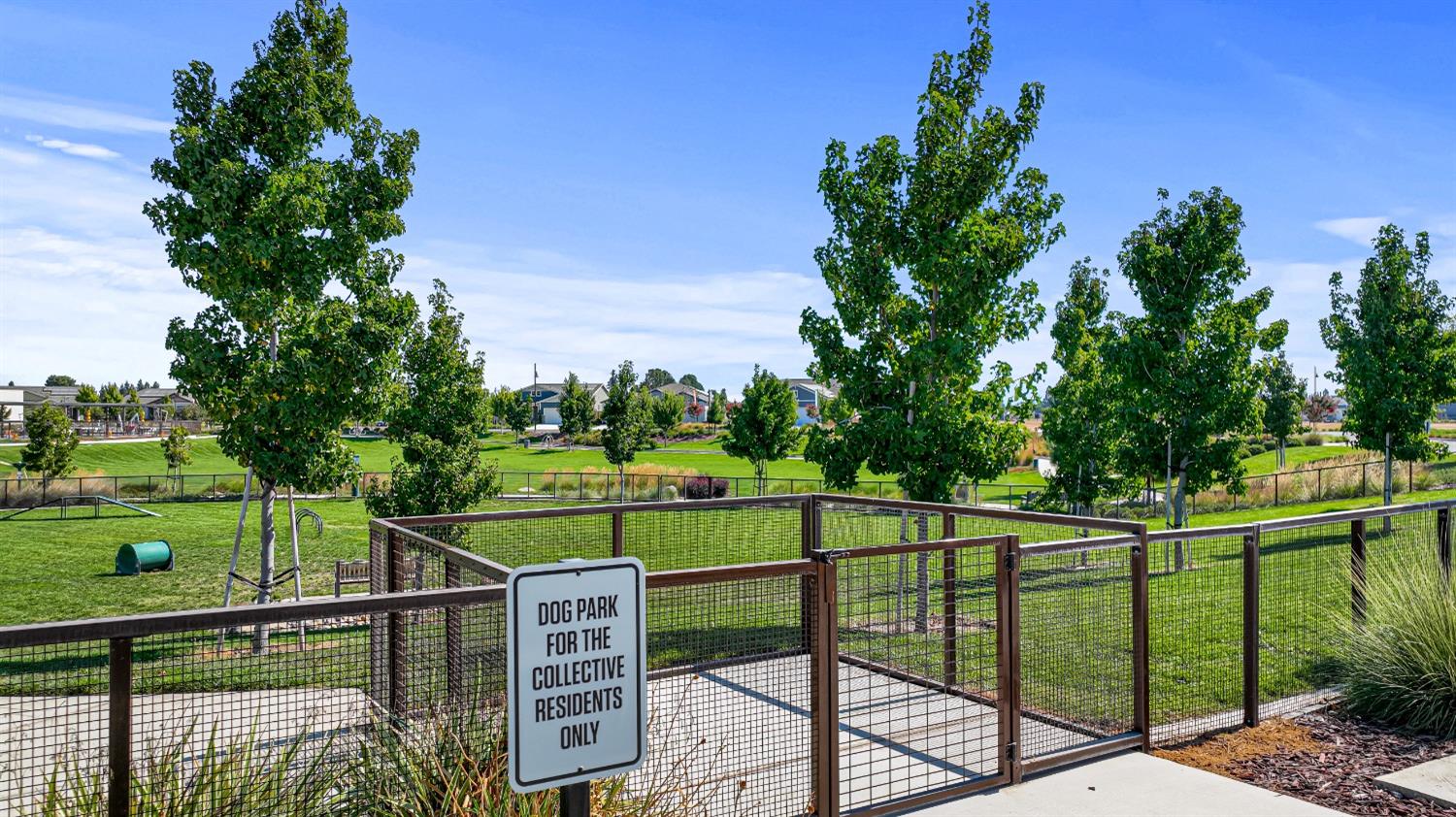 Detail Gallery Image 71 of 87 For 1106 Crescent Ave, Manteca,  CA 95336 - 2 Beds | 2/1 Baths