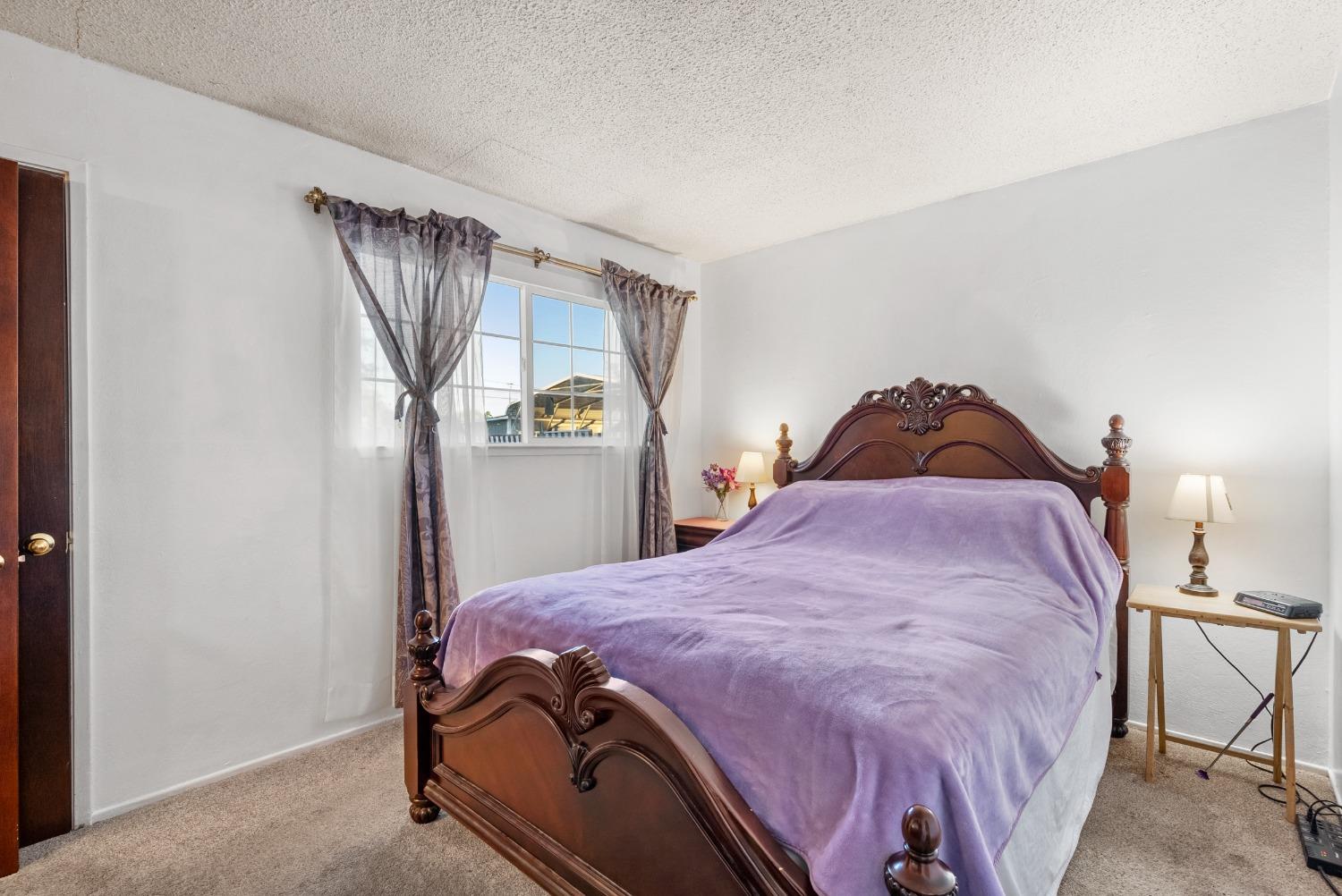 Detail Gallery Image 18 of 42 For 2711 52nd Ave, Sacramento,  CA 95822 - 3 Beds | 2 Baths