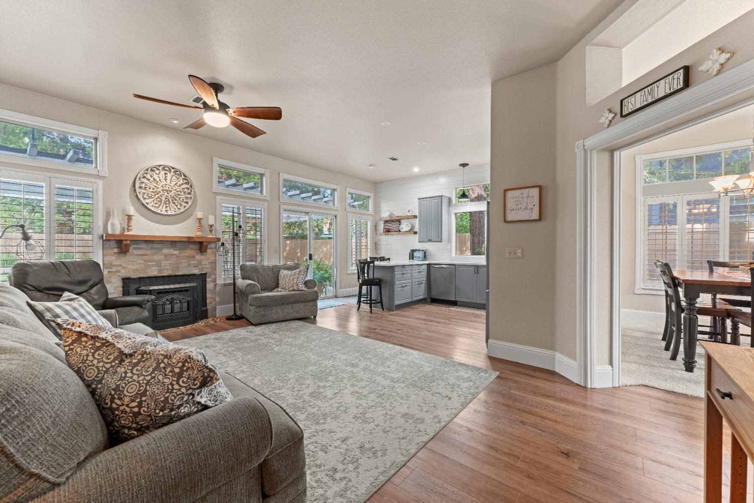 Detail Gallery Image 13 of 39 For 3110 Canvasback Way, West Sacramento,  CA 95691 - 3 Beds | 2 Baths