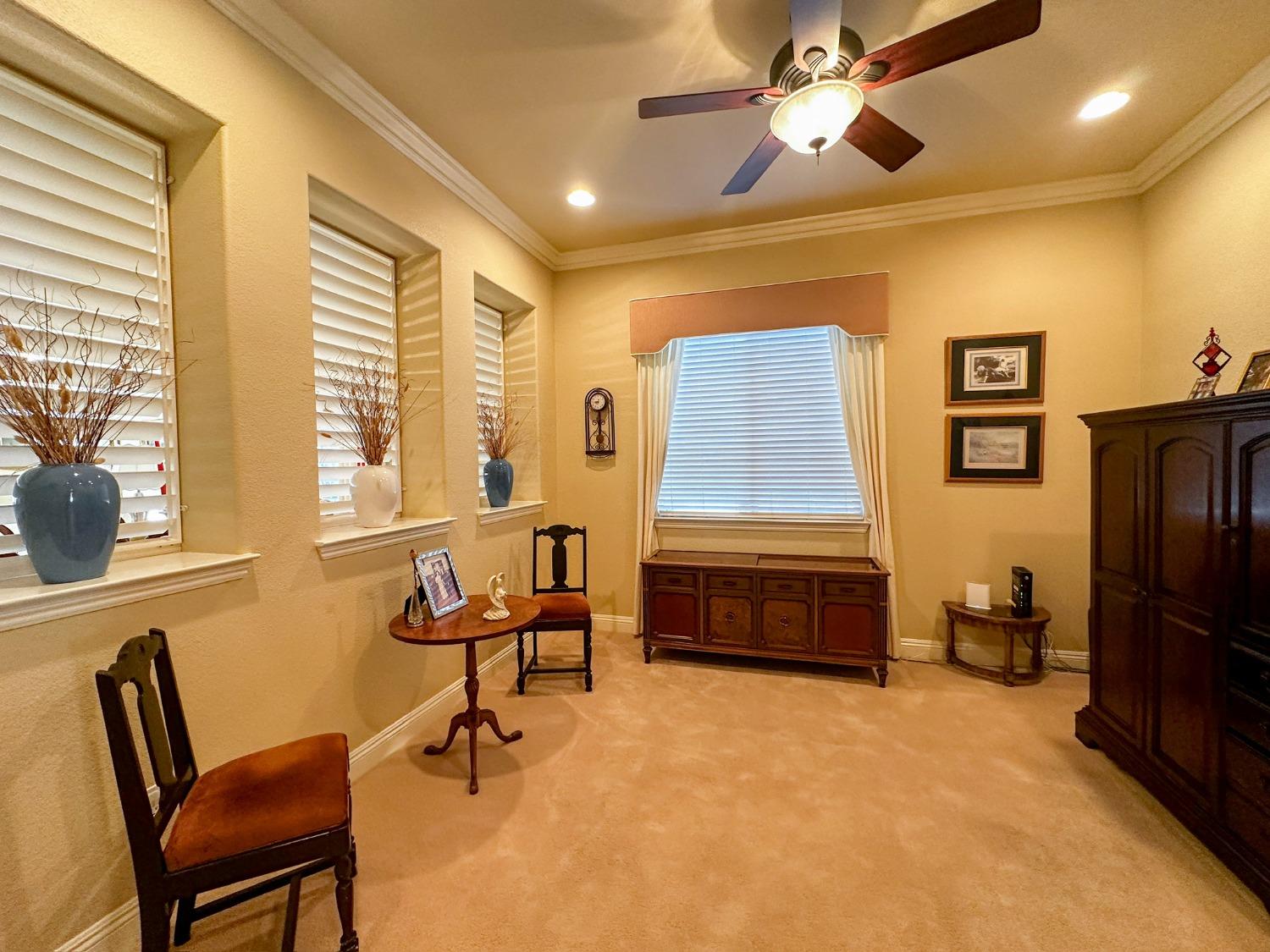 Detail Gallery Image 39 of 64 For 2818 Rockaway Ln, Sacramento,  CA 95835 - 2 Beds | 2/1 Baths