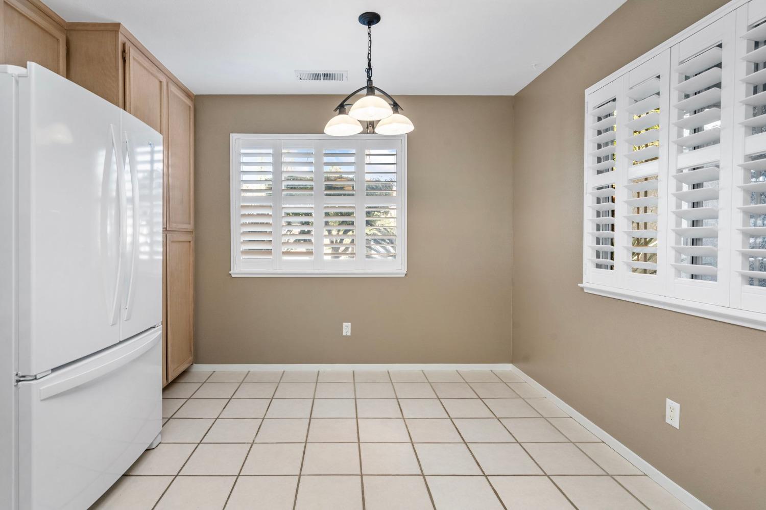 Detail Gallery Image 16 of 58 For 1932 Rockypoint Way, Riverbank,  CA 95367 - 3 Beds | 2 Baths