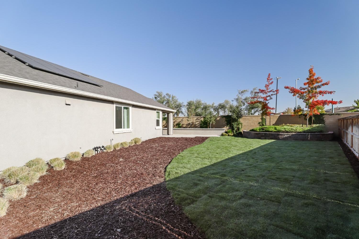 Detail Gallery Image 43 of 87 For 1106 Crescent Ave, Manteca,  CA 95336 - 2 Beds | 2/1 Baths