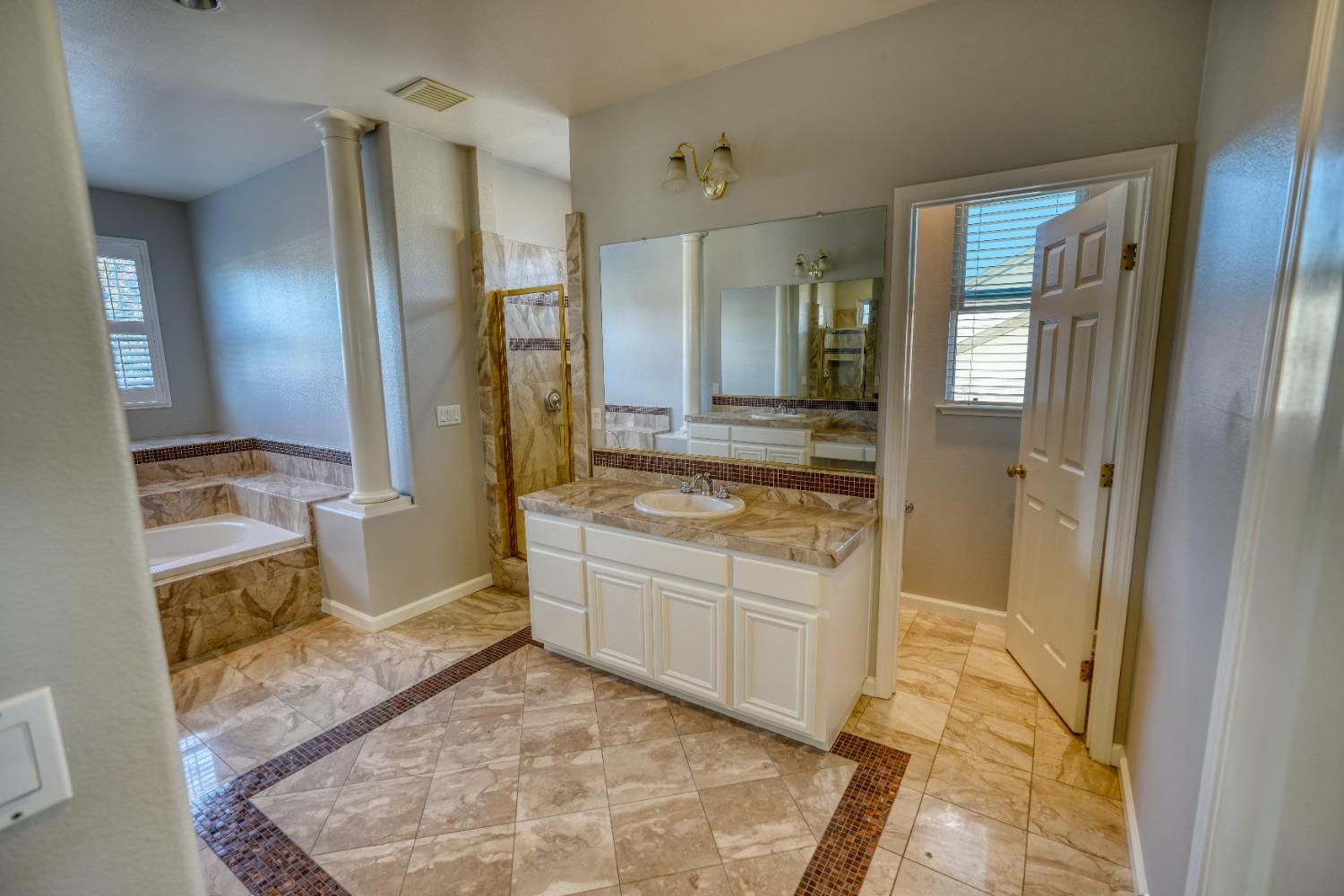 Detail Gallery Image 52 of 99 For 1242 Citadelle St, Tracy,  CA 95304 - 5 Beds | 3/1 Baths