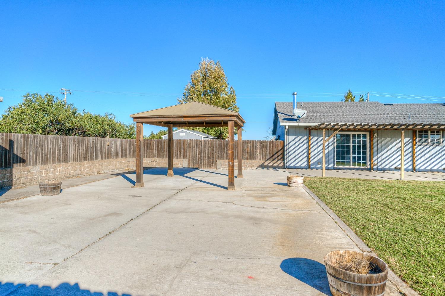 Detail Gallery Image 40 of 50 For 2135 Lurline Ave, Colusa,  CA 95932 - 3 Beds | 2 Baths