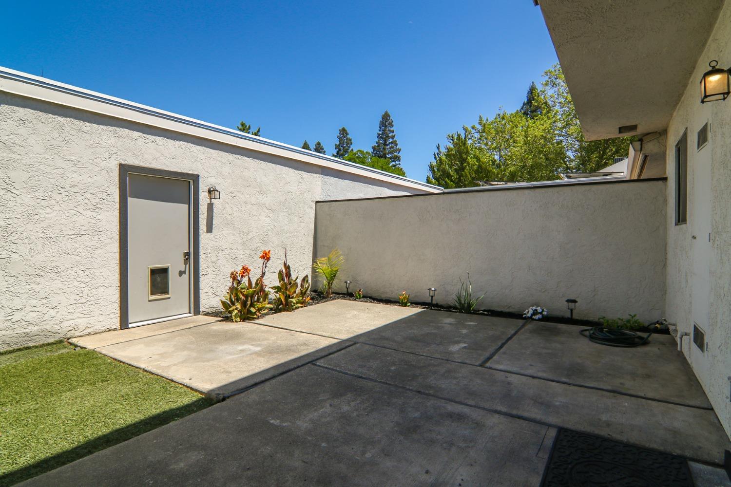 Detail Gallery Image 21 of 44 For 5861 Sperry Dr, Citrus Heights,  CA 95621 - 3 Beds | 2/1 Baths