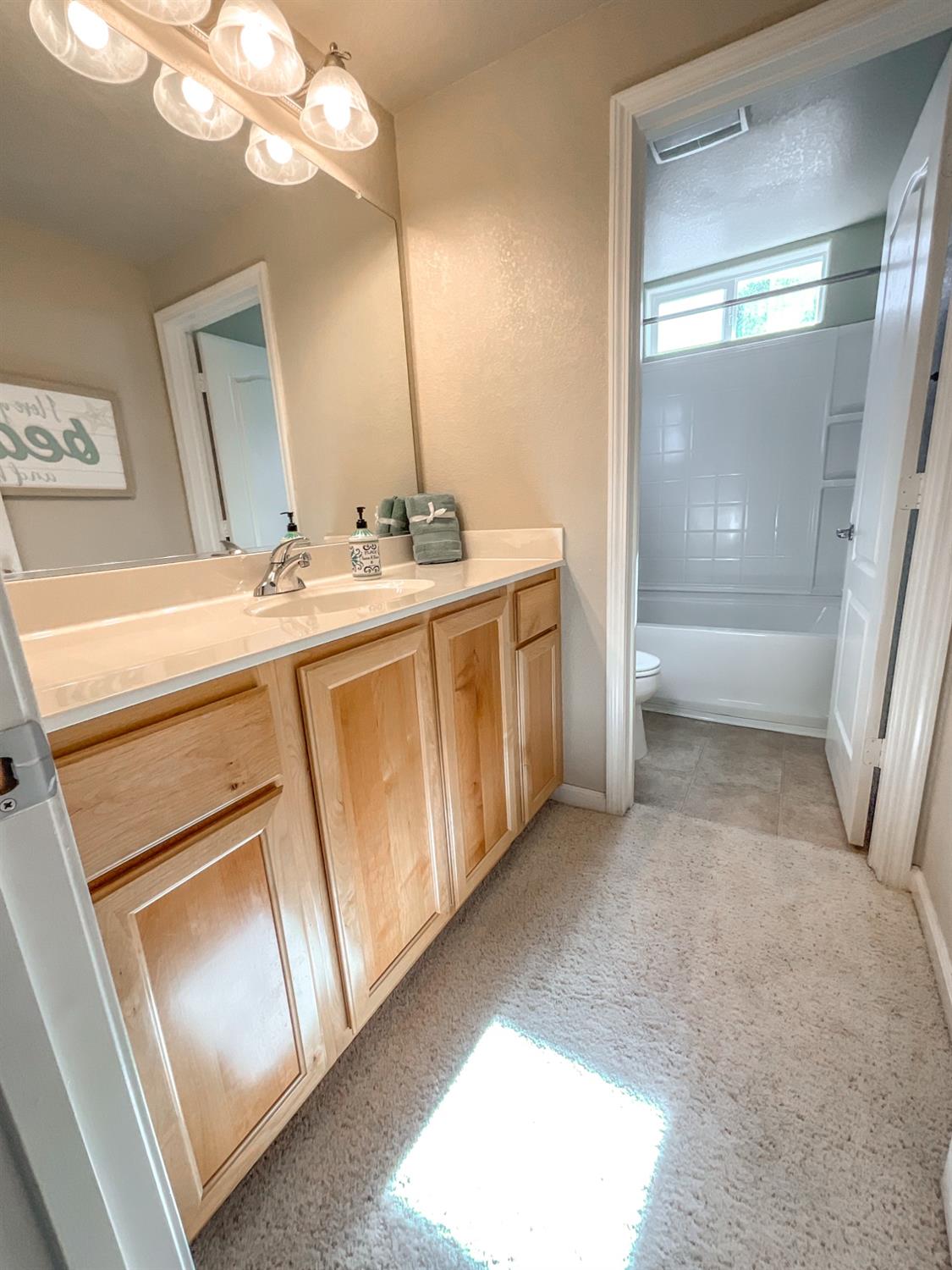 Detail Gallery Image 39 of 42 For 400 Moon Cir #423,  Folsom,  CA 95630 - 2 Beds | 2 Baths