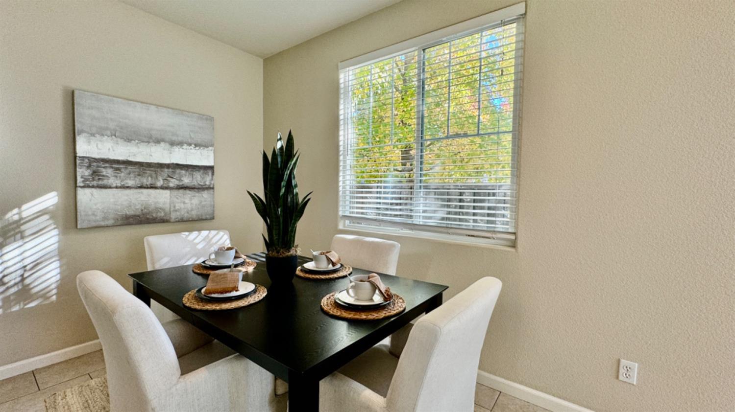 Detail Gallery Image 23 of 50 For 3101 Brunnet Ln, Sacramento,  CA 95833 - 3 Beds | 2 Baths