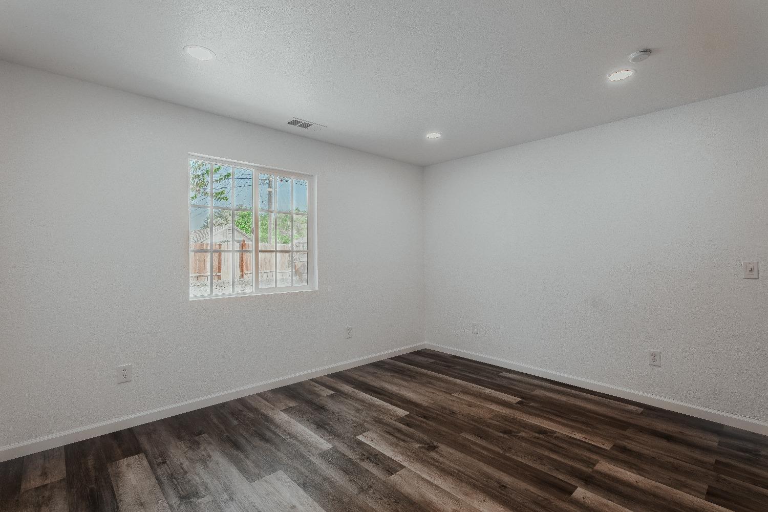 Detail Gallery Image 24 of 43 For 416 Kerr Ave, Modesto,  CA 95354 - 4 Beds | 2 Baths