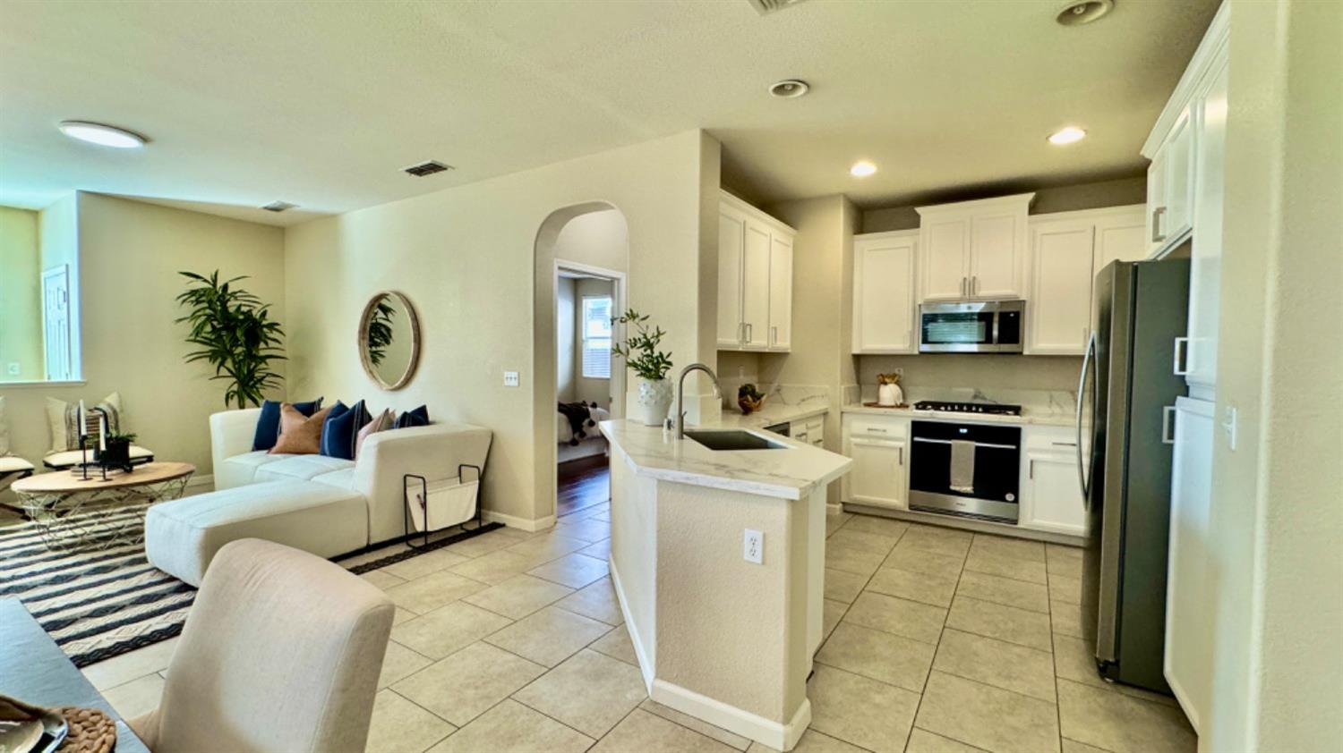 Detail Gallery Image 46 of 50 For 3101 Brunnet Ln, Sacramento,  CA 95833 - 3 Beds | 2 Baths