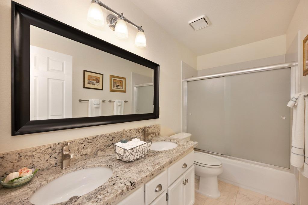 Detail Gallery Image 38 of 52 For 9041 Athelson Pl, Sacramento,  CA 95829 - 4 Beds | 2 Baths